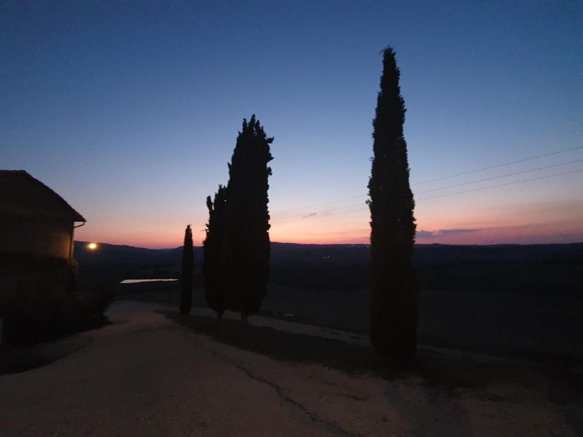 Agriturismo Poggio Tobruk Пиенца Экстерьер фото