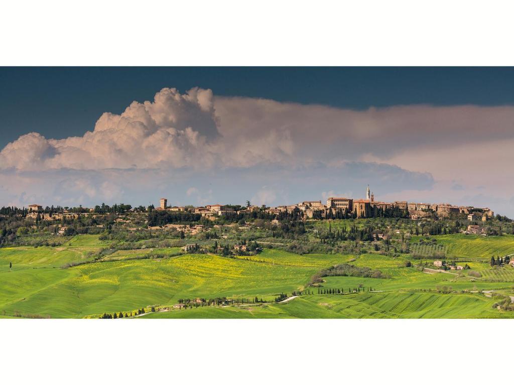 Agriturismo Poggio Tobruk Пиенца Экстерьер фото